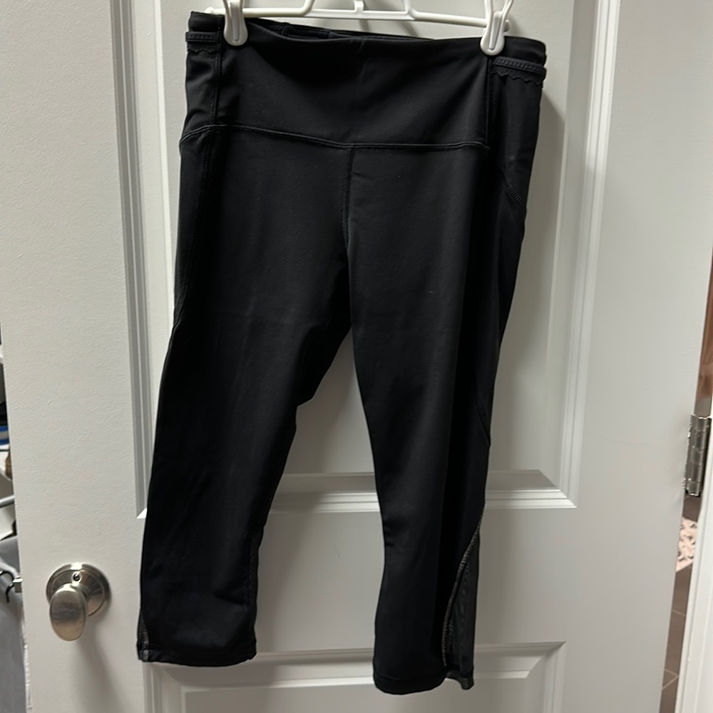 Lulelemon cropped leggings size 8